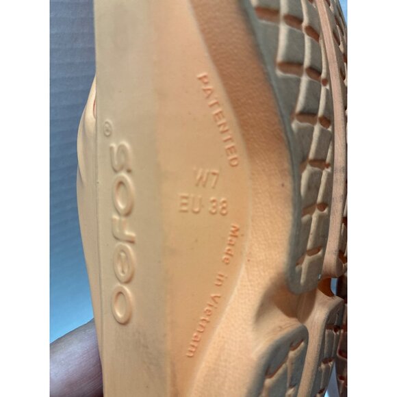 OOFOS Womens Oolala Sandal Glow orange size 7 Thong flip flops - Picture 6 of 7